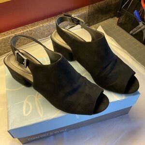 Life Stride Relay Black Sling Back Sandals 9